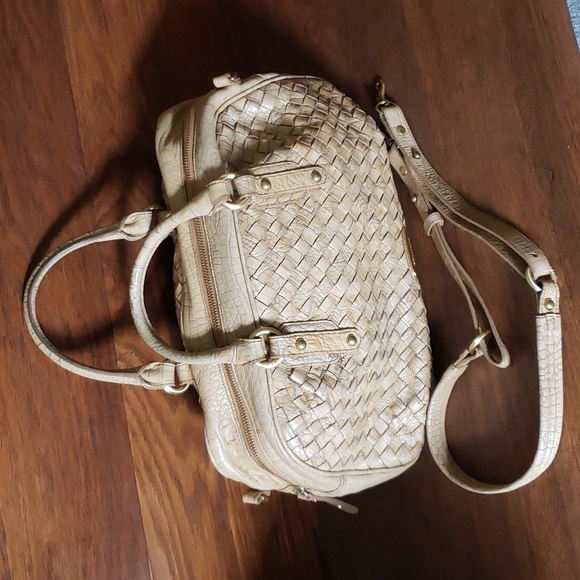 Brahmin Handbags - 🐊 BRAHMIN HAND/SHOULDER BAG